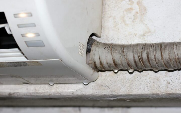 HOW TO FIX A LEAKING AIR CONDITIONER